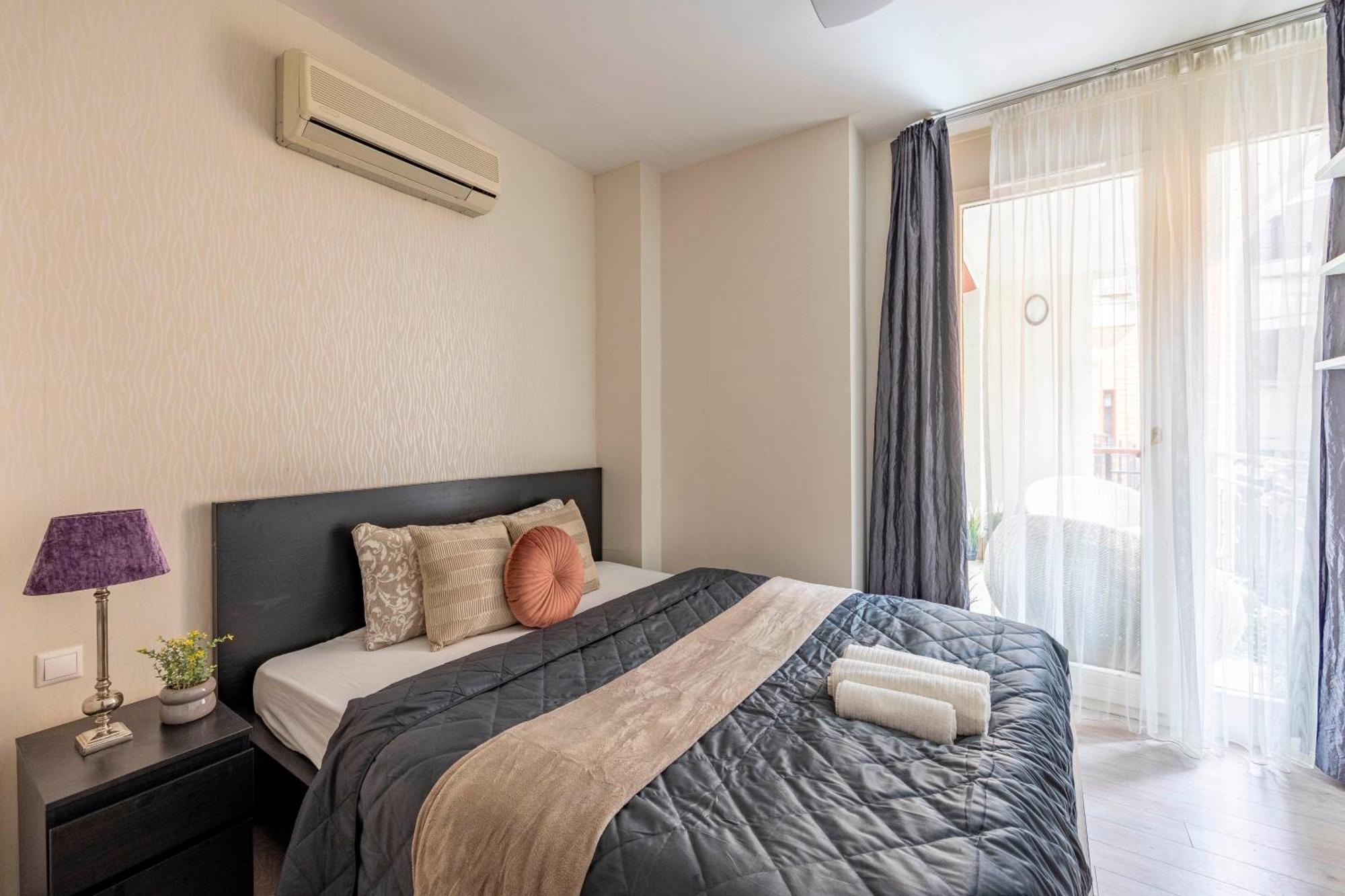 Exclusive Central Suite With Balcony By Prestige Homes Budapešť Exteriér fotografie