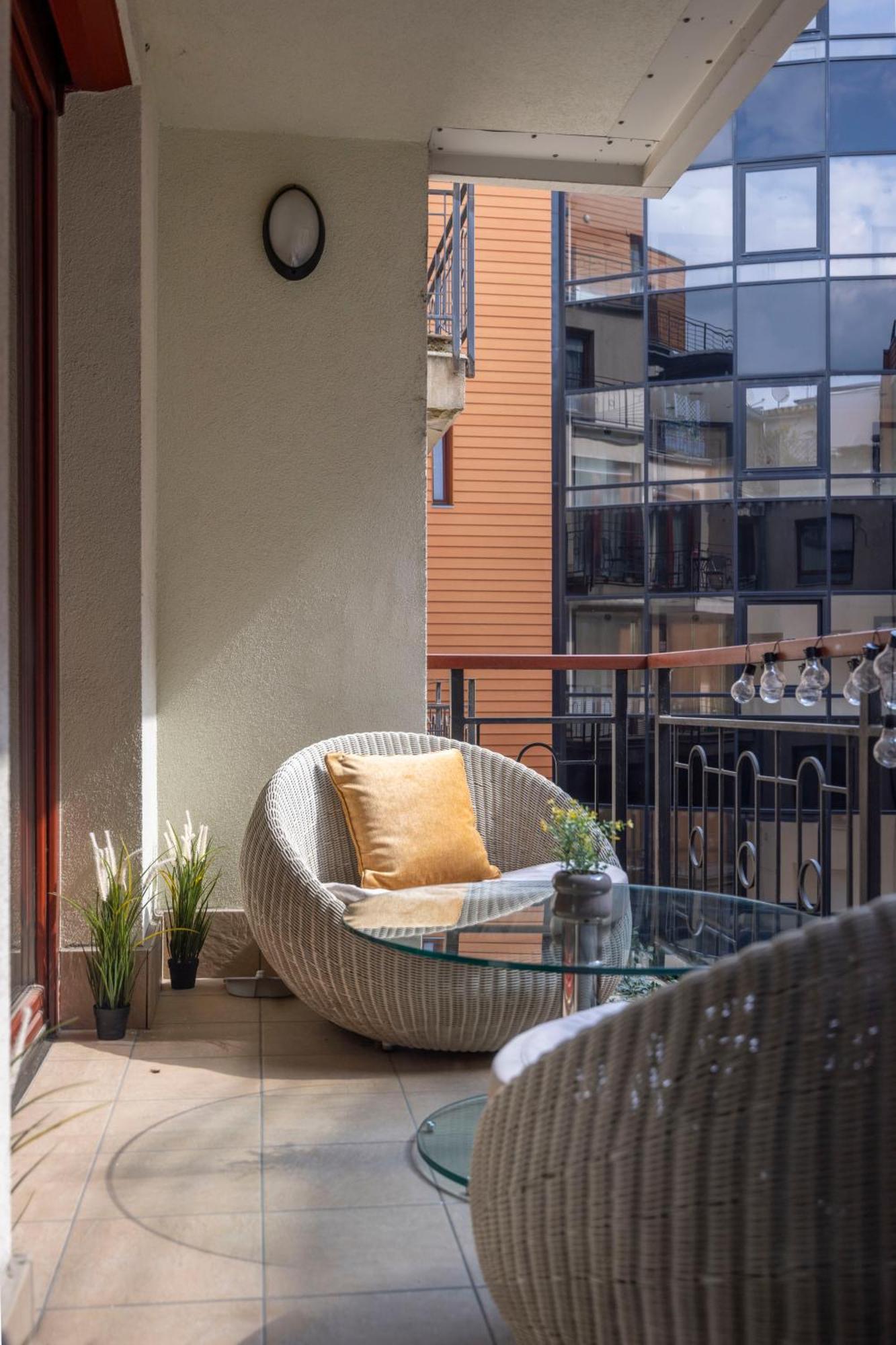 Exclusive Central Suite With Balcony By Prestige Homes Budapešť Exteriér fotografie