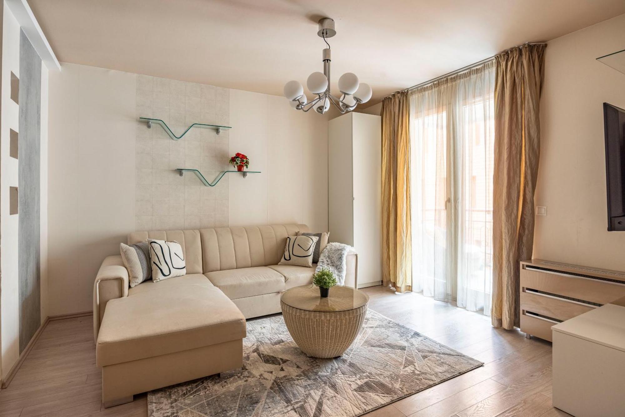 Exclusive Central Suite With Balcony By Prestige Homes Budapešť Exteriér fotografie